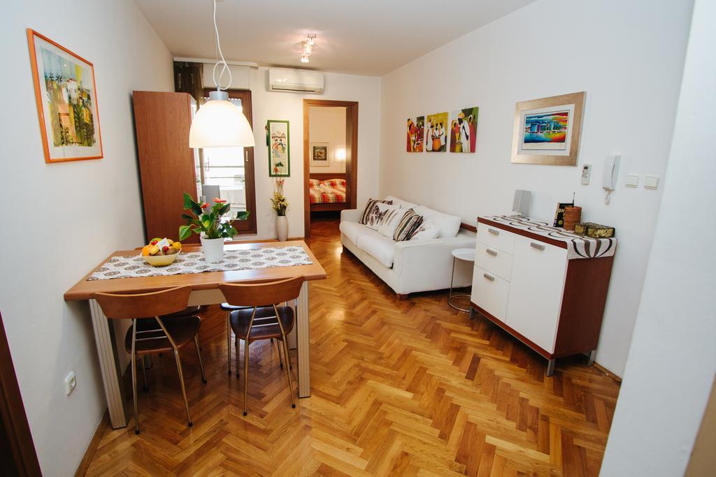 Apartment Stella สปลิท ภายนอก รูปภาพ